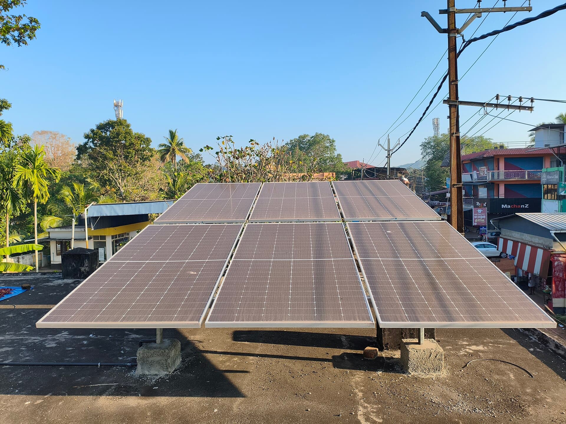 Rooftop solar array